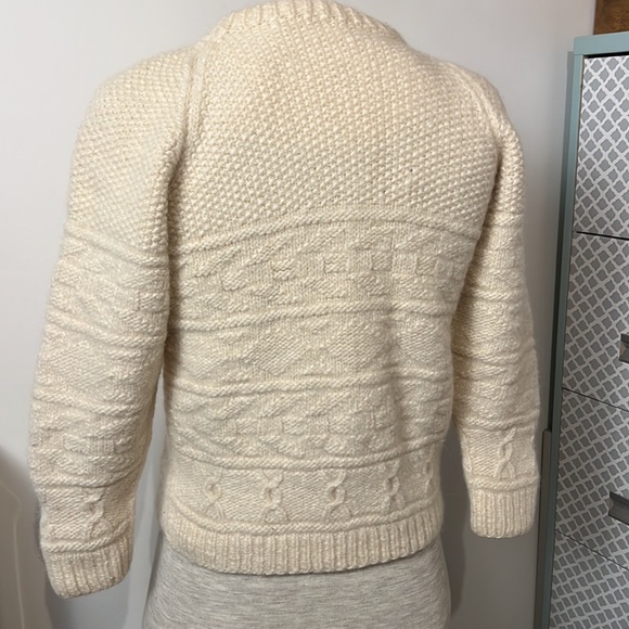 Hand knit sweater - Picture 5 of 7